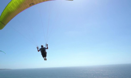 Región de La Araucanía: Deportista se encuentra en riesgo vital tras caer mientras practicaba parapente en Temuco