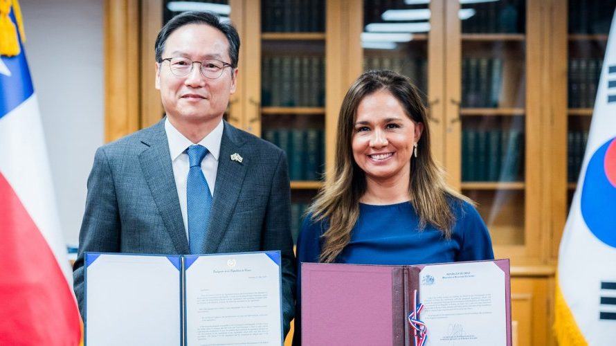 Chile renueva acuerdo de Working Holiday con Corea del Sur y amplía edad de postulación