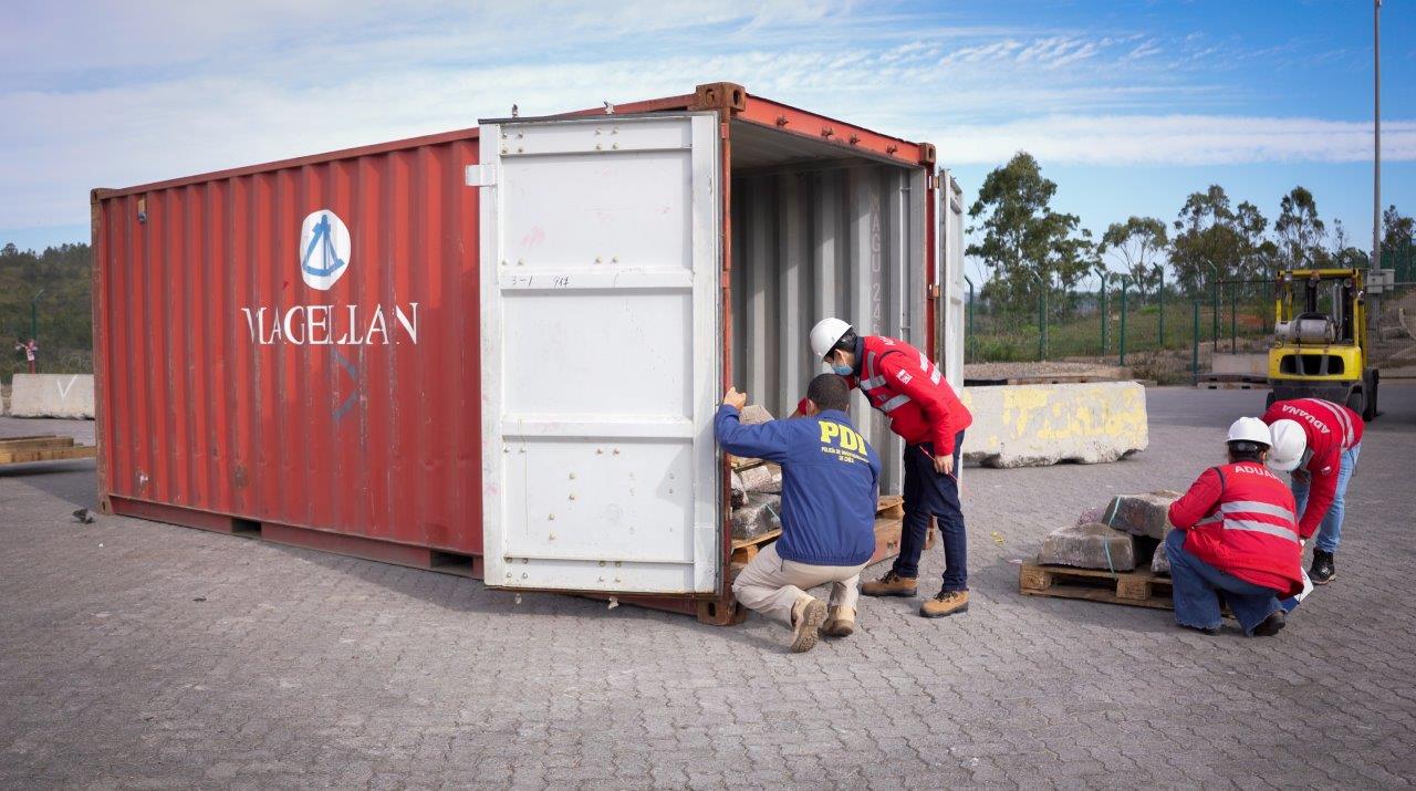 aduanas descubrió en Valparaíso exportación ilegal de 22,6 toneladas de cobre robado/Aduanas