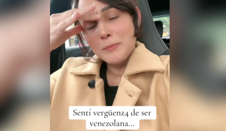 {alt}