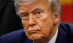 "No busco un acuerdo": Trump le pone presión a Europa advirtiendo aranceles del 50%
