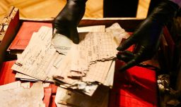 Argentina: Encuentran en edificio de la Corte Suprema cientos de documentos, libretas y fotos ligadas a los nazis