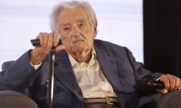 "A los que les gusta la plata hay que correrlos de la política, son un peligro": Las frases que marcaron la vida de Pepe Mujica