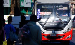 Funcionario de la Armada fue detenido mientras conducía bus en Valparaíso: Test de drogas arrojó positivo en cocaína