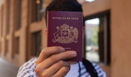 Ojo con la visa waiver: Revelan casos de chilenos a quienes se les canceló dos días antes de viajar a Estados Unidos
