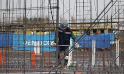 Experto analiza: ¿Por qué aumentó la tasa de desempleo en Chile?