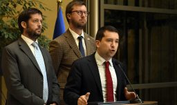"Le está haciendo un tremendo daño al Presidente": Republicanos acusa al FA de actuar como "cartel político" en Caso ProCultura