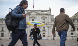 Lluvia en la Región Metropolitana: Enel refuerza atención al cliente ante posibles cortes de luz
