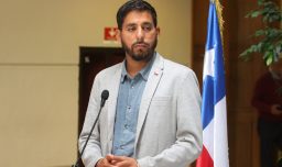 Diputado Brito responde a PacificBlu tras acusación de hostigamiento legislativo: "Es señal de que avanzamos"