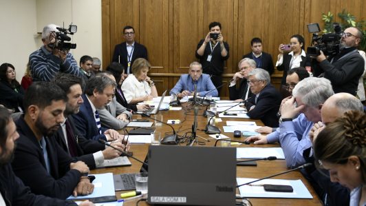 Proyecto de ley de fraccionamiento: Comisión Mixta votará por separado la merluza