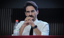 "No lo exceptúa de su deber parlamentario": UDI oficia al Servel tras anuncio de Winter sobre donación de dieta parlamentaria