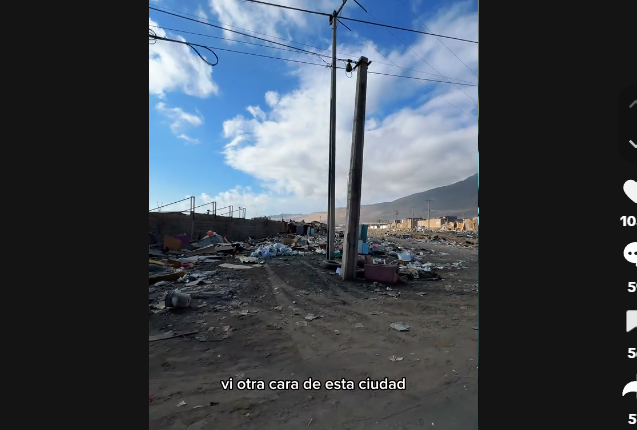{alt}