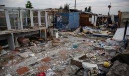 Desalojan toma en San Bernardo: Supuesto pastor evangélico cobraba $100 mil a los habitantes del lugar
