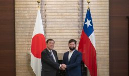 Presidente Boric se reunió con el primer ministro de Japón en Tokio: Hablaron sobre mercados e intercambio cultural