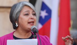 Jeanette Jara defiende gestión como ministra y desmiente conflicto de interés en gabinete