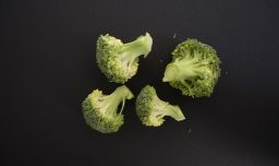 Científicos descubren el método ideal para cocinar brócoli y preservar sus nutrientes