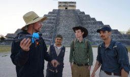 La polémica de Mr Beast por su video en zonas arqueológicas de México: "No puedo creer que el Gobierno nos deje hacer esto"
