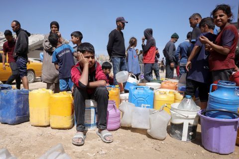 Reino Unido suspende las negociaciones comerciales con Israel y convoca a su embajadora por la violencia en Gaza