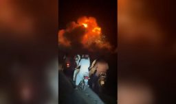 Pakistán responde a "acto de guerra" de India y afirma haber derribado dos aviones de su Fuerza Aérea