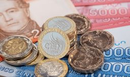 Banco Central conmemora su centenario presentando moneda de $100: Se podrá usar en cualquier tipo de transacción