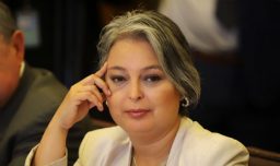 Jeannette Jara propone "sueldo vital" de 750 mil y dice que espera poder sacar a las AFP del sistema