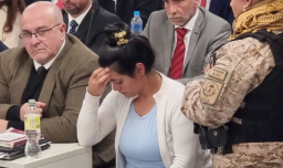 Condenan a cadena perpetua a enfermera por asesinato de cinco recién nacidos en hospital de Argentina