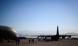 43 chilenos deportados por el gobierno de Trump llegan esta noche a Santiago