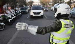 Restricción vehicular: Los autos que no pueden circular este martes 10 de junio en Santiago