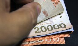 Gobierno oficializa alza del sueldo mínimo: Llegará a $539 mil en enero de 2026
