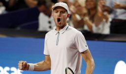 Nicolás Jarry avanza a segunda ronda en el ATP 250 de ’s-Hertogenbosch tras ajustada victoria