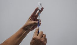Sarampión: ¿Quiénes deberían vacunarse en Chile y cuál es la importancia de hacerlo?