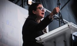 "Cuando se tiene confianza en los argumentos, no hay por qué temer": Orellana defiende aborto legal y llama a debate sin vetos