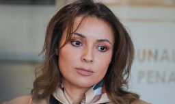 Revelan millonaria cifra que recibirá Camila Polizzi por presentarse en un local nocturno de Santiago