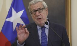 “Hay un consenso pleno”: Van Klaveren confirma sondeos para impulsar candidatura de Bachelet como secretaria general de la ONU