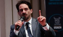 Winter responde a Landerretche y dice que él prefiere un "progresismo débil" porque "no le parece tan grave que gane la derecha"