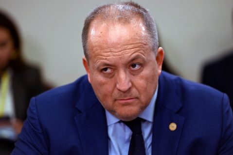 Fiscal Valencia anuncia remoción de fiscal de Rancagua investigado por vínculos con narcos