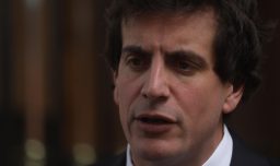 Schalper emplaza a los candidatos de centroizquierda tras respaldo del PC a Cristina Fernández