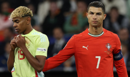 Ronaldo frena las críticas a Yamal tras final de la Nations League: “Es un fenómeno, va a ganar todo, pero déjenlo tranquilo”