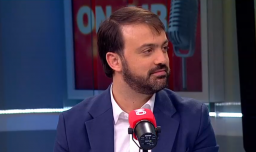 Jorge Sharp: "Al oficialismo, como está ahora, no le alcanza para ganarle a la derecha" en las presidenciales de noviembre