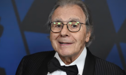 Murió a los 93 años Lalo Schifrin, músico argentino que compuso icónico tema de "Misión: Imposible"