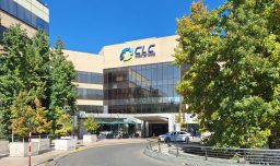 Clínica Las Condes deberá indemnizar con $500 millones a paciente que terminó con daño neurológico tras procedimiento
