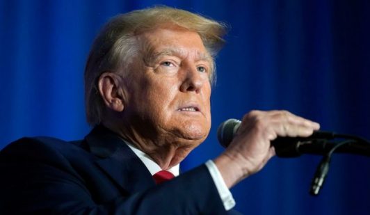 Donald Trump califica de "débil" el ataque de Irán a Qatar y dice que "se han desahogado"