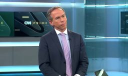 Alessandri afirma que Kast "llevaría a La Moneda a extremos" y que Matthei sí da garantías de gobernabilidad