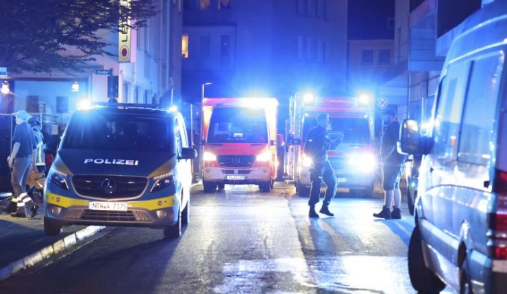 Ataque con cuchillo en pleno centro de Múnich: Policía abate a mujer armada que agredió a dos personas en Alemania