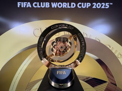 Juegan en Argentina, Brasil y Sudáfrica: ¿Quiénes son los 6 chilenos que estarán en el Mundial de Clubes?