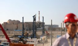 Casa Blanca monitorea posibles ataques iraníes contra base militar de EE.UU. en Catar
