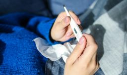 ¿Cómo prevenir virus respiratorios en casa durante el invierno?