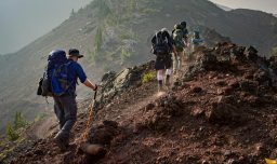 Cómo hacer trekking de la manera más segura posible: Las recomendaciones del director de Socorro Andino