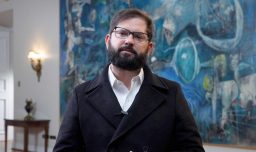 Presidente Boric enviará proyecto de reforma constitucional para reconocer a pueblos indígenas que viven en Chile