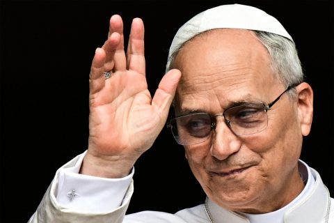 El papa León XIV está “profundamente triste” por la muerte de varias personas en ataque a la única iglesia católica de Gaza